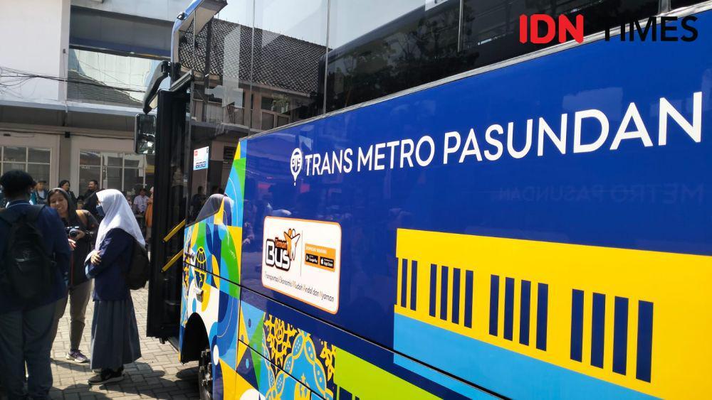 Dishub Jabar Gratiskan Mahasiswa hingga Disabilitas Naik Bus TMP