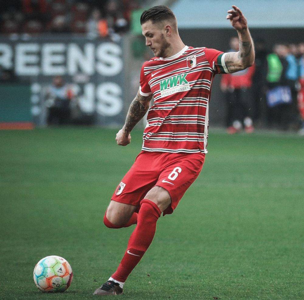 Jeffrey Gouweleeuw (instagram.com/fcaugsburg1907)