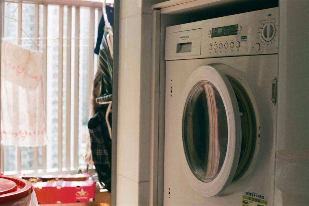 ilustrasi laundry room (unsplash.com/Emily Chung)