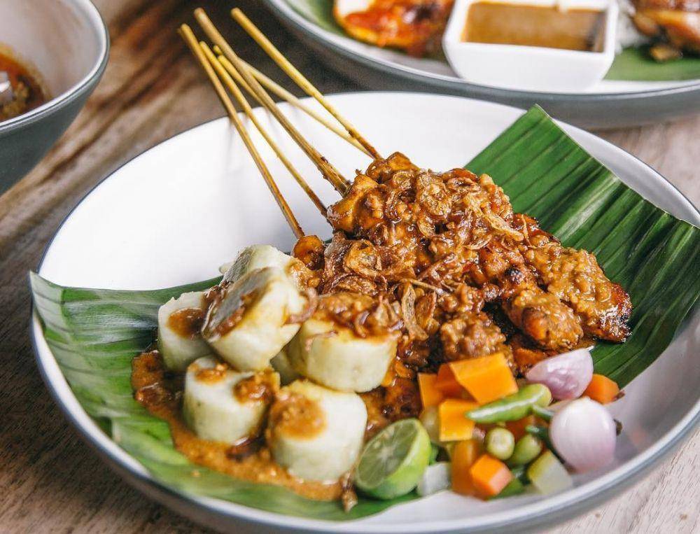Ilustrasi sate (instagram.com/kayukayurestaurant)