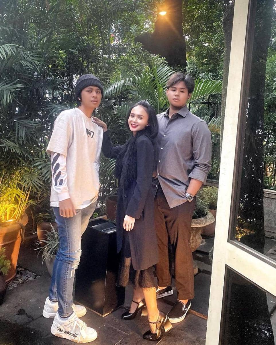 potret Yuni Shara dan buah hati (instagram.com/yunishara36)