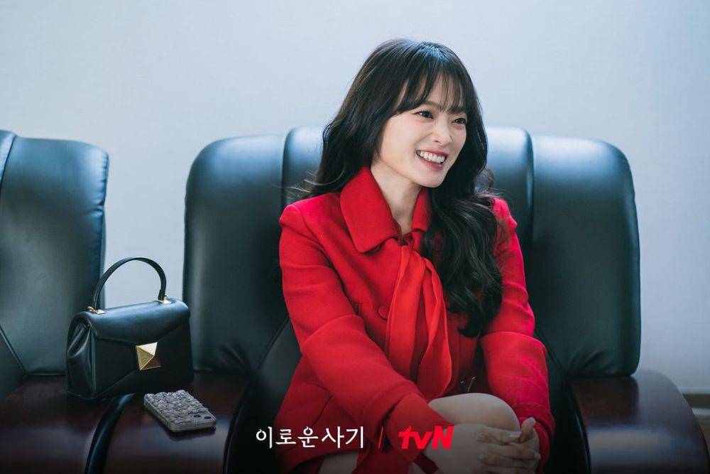 Lee Ro Um (Chun Woo Hee) di drakor Delightfully Deceitful (instagram.com/tvn_drama)