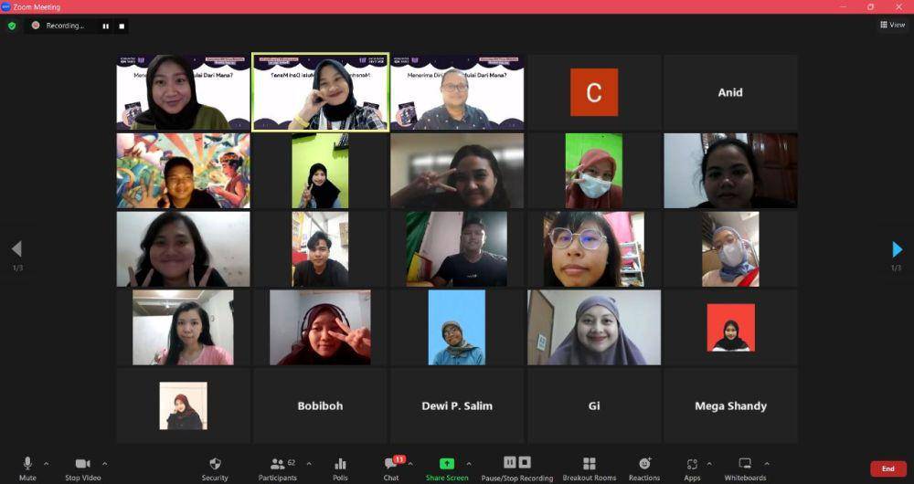 Para anggota Komunitas IDN Times Bibliofilia antusias mengikuti sesi. (Dok. IDN Media)