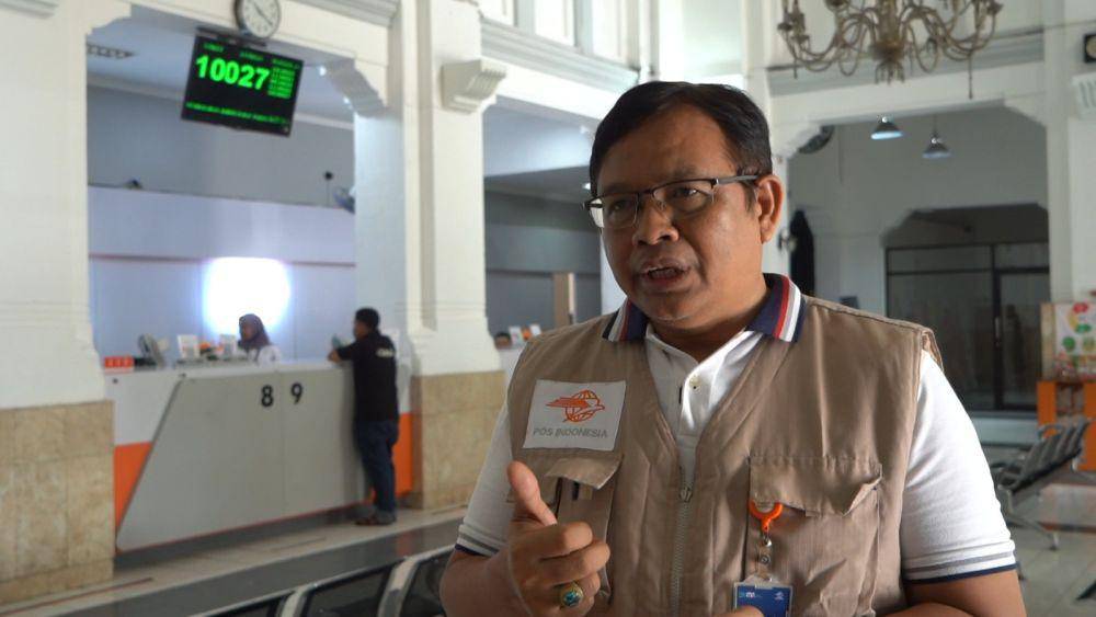 PT Pos Indonesia (Persero) kembali menyalurkan Bansos Sembako dan Program Keluarga Harapan (PKH) dari Kementerian Sosial di 6 wilayah Yogyakarta. (Dok. Pos Indonesia)