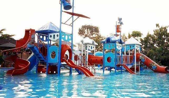Kolam renang Banyu Redjo Park Ngawi (instagram.com/banyuredjopark)