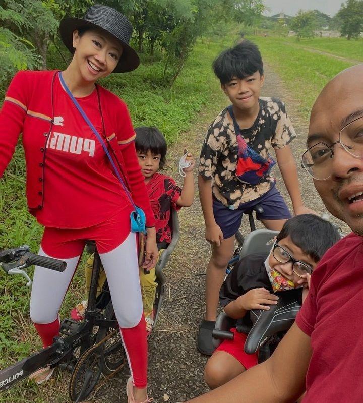 Asri Welas dan Ibran (instagram.com/asri_welas)