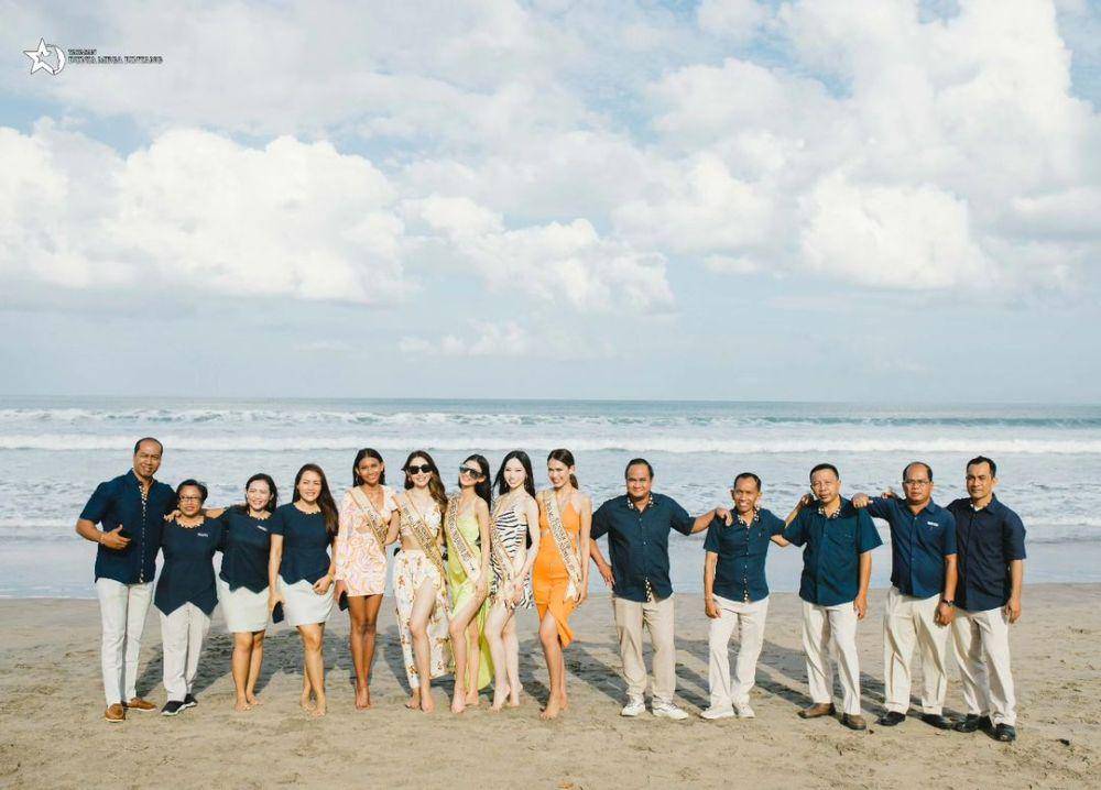 Potret Top 5 Miss Mega Bintang Indonesia 2023 Saat Liburan ke Bali Setelah Dinobatkan (Instagram.com/yayasanduniamegabintang)