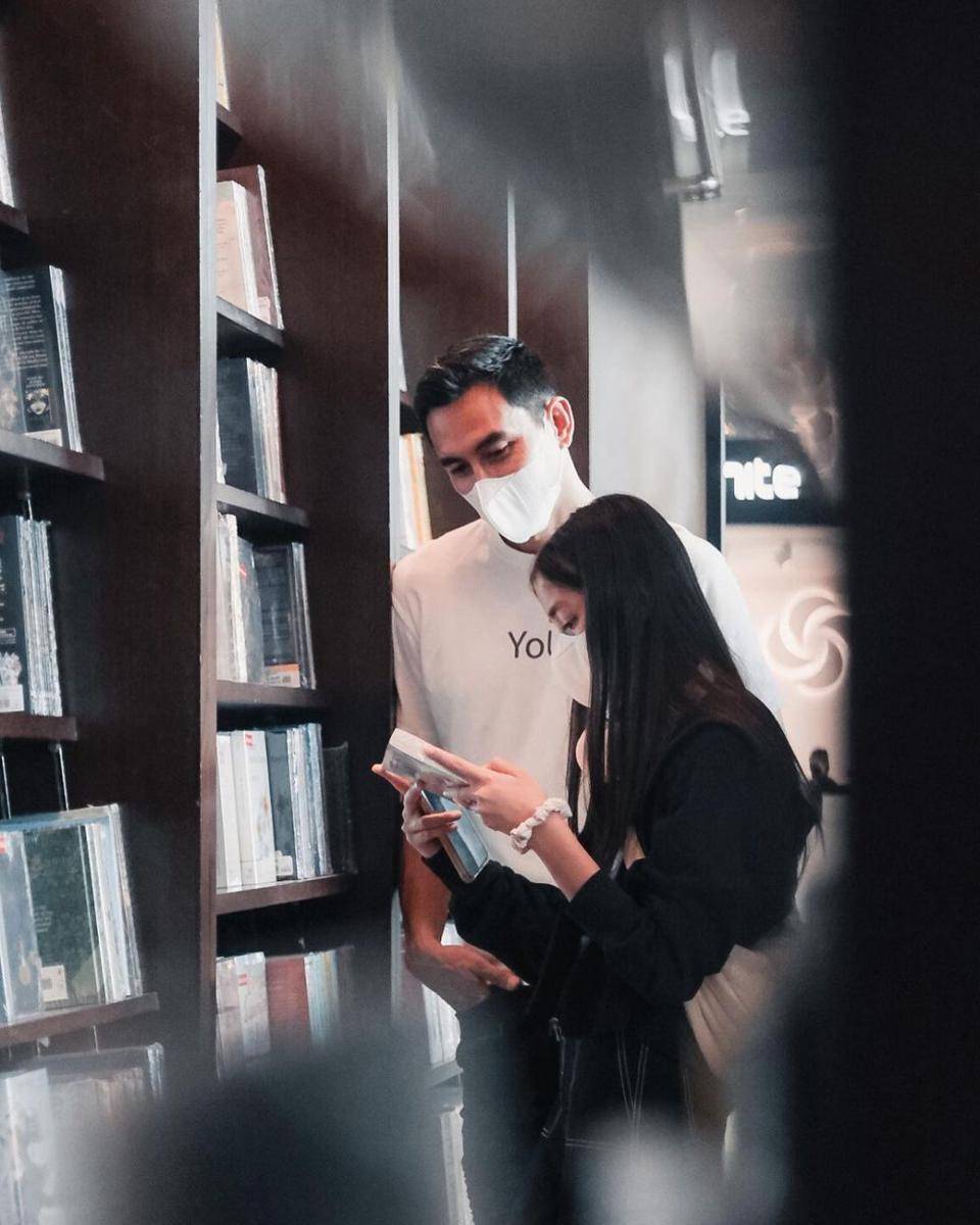 potret Darius Sinathrya dan sang anak (instagram.com/darius_sinathrya)