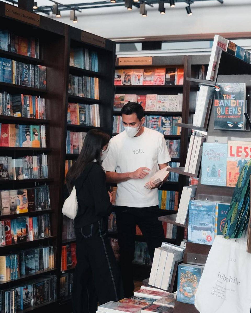 potret Darius Sinathrya dan sang anak (instagram.com/darius_sinathrya)