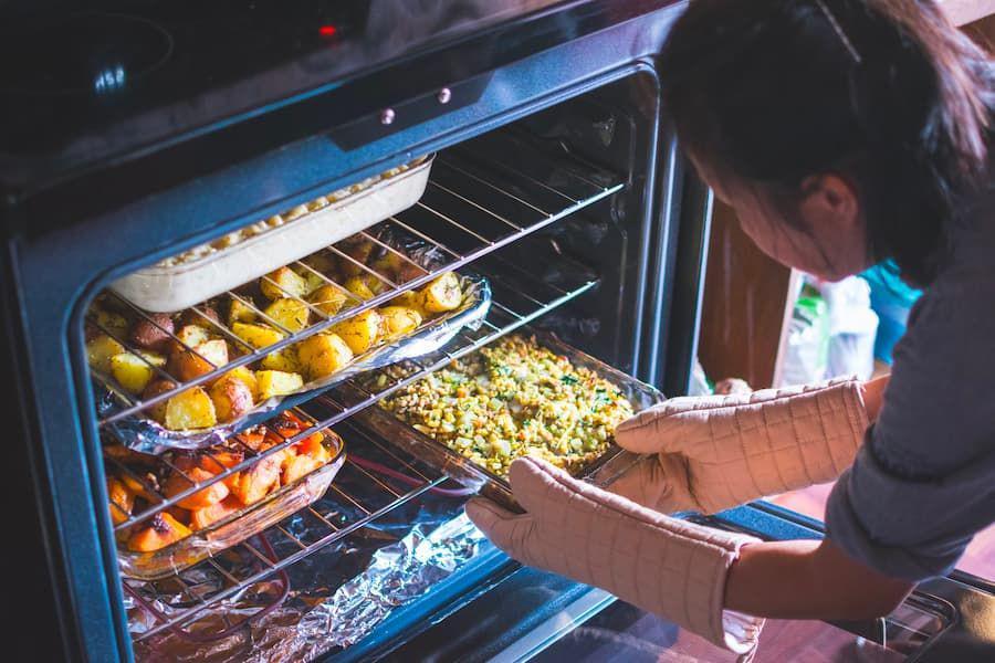 ilustrasi oven (unsplash.com/Alex Lom)