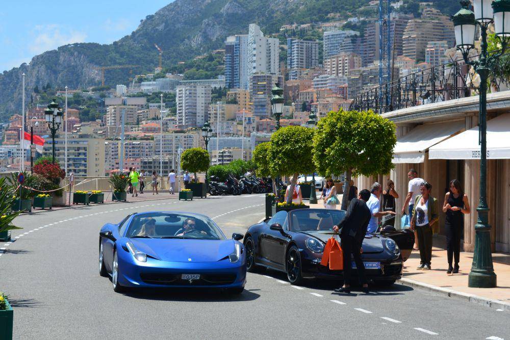 ilustrasi aktivitas di monaco (unsplash.com/Derek Lynn)