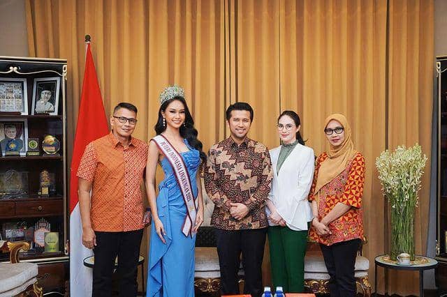 10 Potret Homecoming Puteri Indonesia Lingkungan 2023, Throwback!