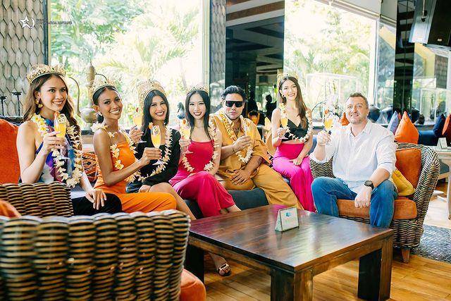 Potret Top 5 Miss Mega Bintang Indonesia 2023 Saat Liburan ke Bali Setelah Dinobatkan (Instagram.com/ivan_gunawan)