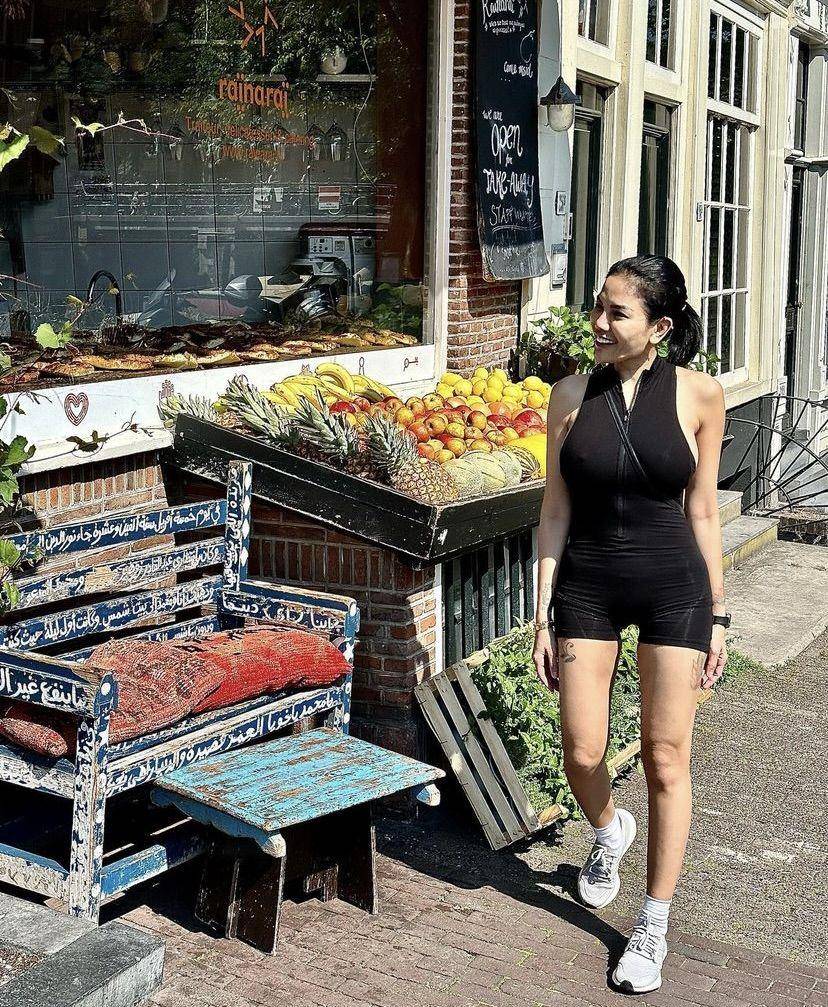 potret Nikita Mirzani liburan ke Belanda dan Paris (instagram.com/nikitamirzanimawardi_172)