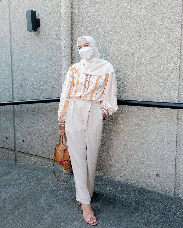 Koleksi long pants Nina Zatulini (instagram.com/ninazatulini22)