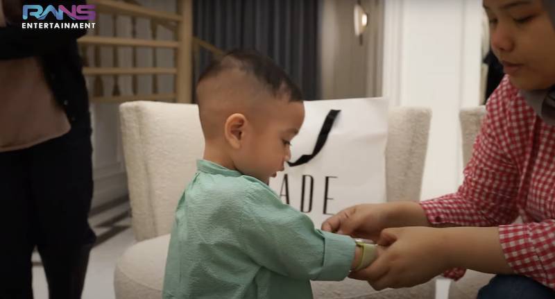 momen Raffi dan Nagita pamit ke anak-anak (youtube.com/RANS Entertainment)