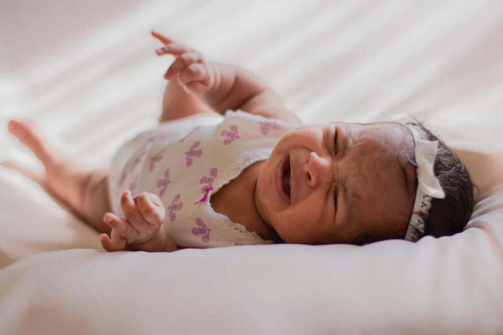 Cara Mengatasi Bayi Rewel di Malam Hari agar Tidur Nyenyak