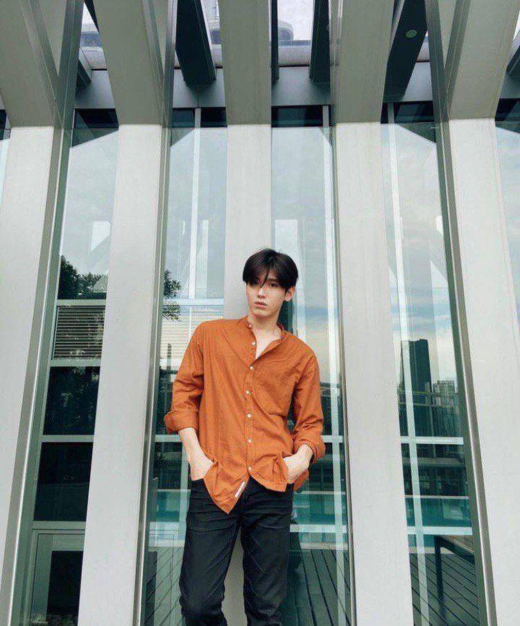 potret New Thitipoom (instagram.com/newwiee)
