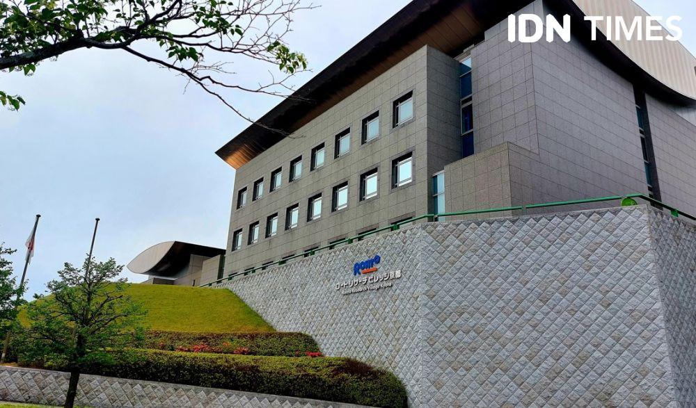 11 Potret Pabrik dan Laboratorium Rohto Jepang, Nyaman dan Asri Banget