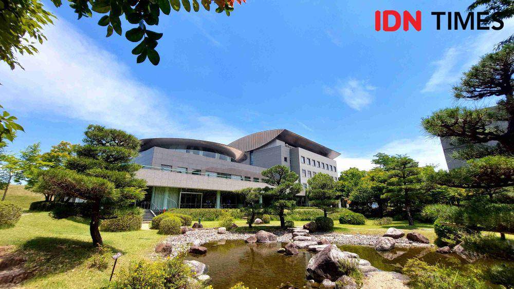 Suasana Rohto Research Village, laboratorium ROHTO Pharmaceutical Co., Ltd di Kyoto, Jepang. (IDN Times/Umi Kalsum)