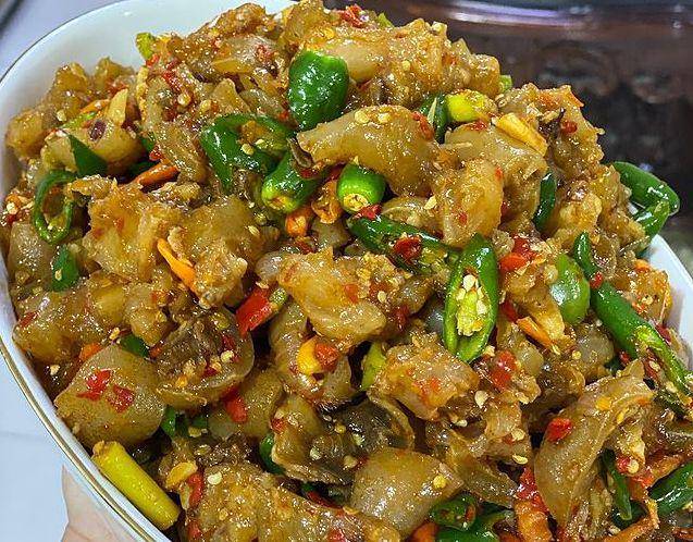 kikil cabe ijo (instagram.com/lilik_indrayani_81)