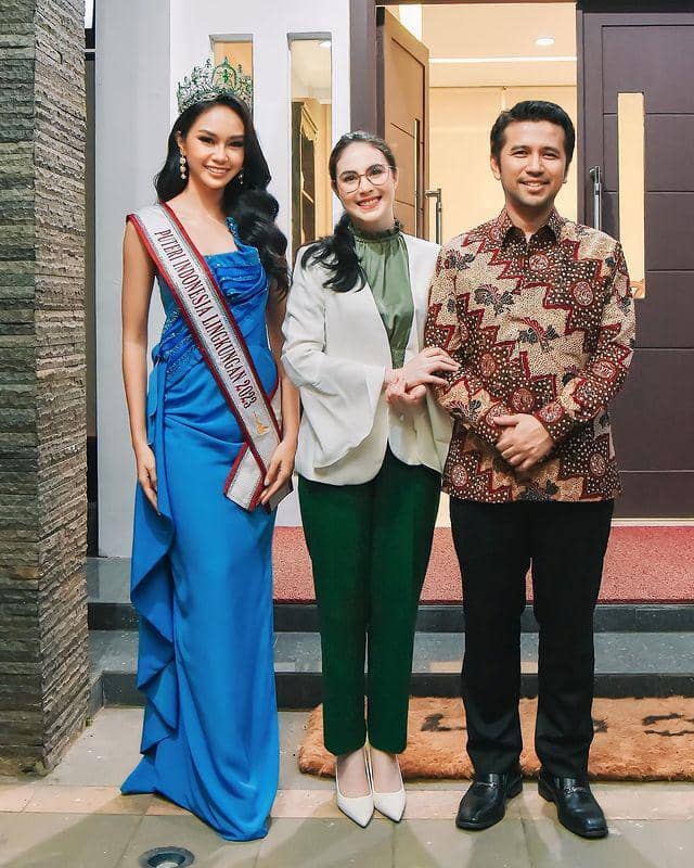 Potret Homecoming Yasinta Aurellia, Puteri Indonesia Lingkungan 2023 di Jawa Timur (Instagram.com/officialputeriindonesia)