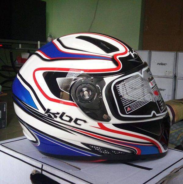 Helm KBC VK Full Face (facebook.com/WaroengHelm Semarang)