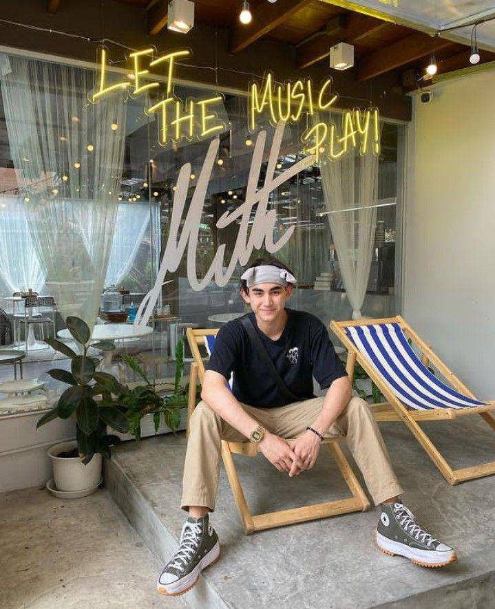 OOTD t-shirt ala Drake Laedeke (instagram.com/drake_laedeke)