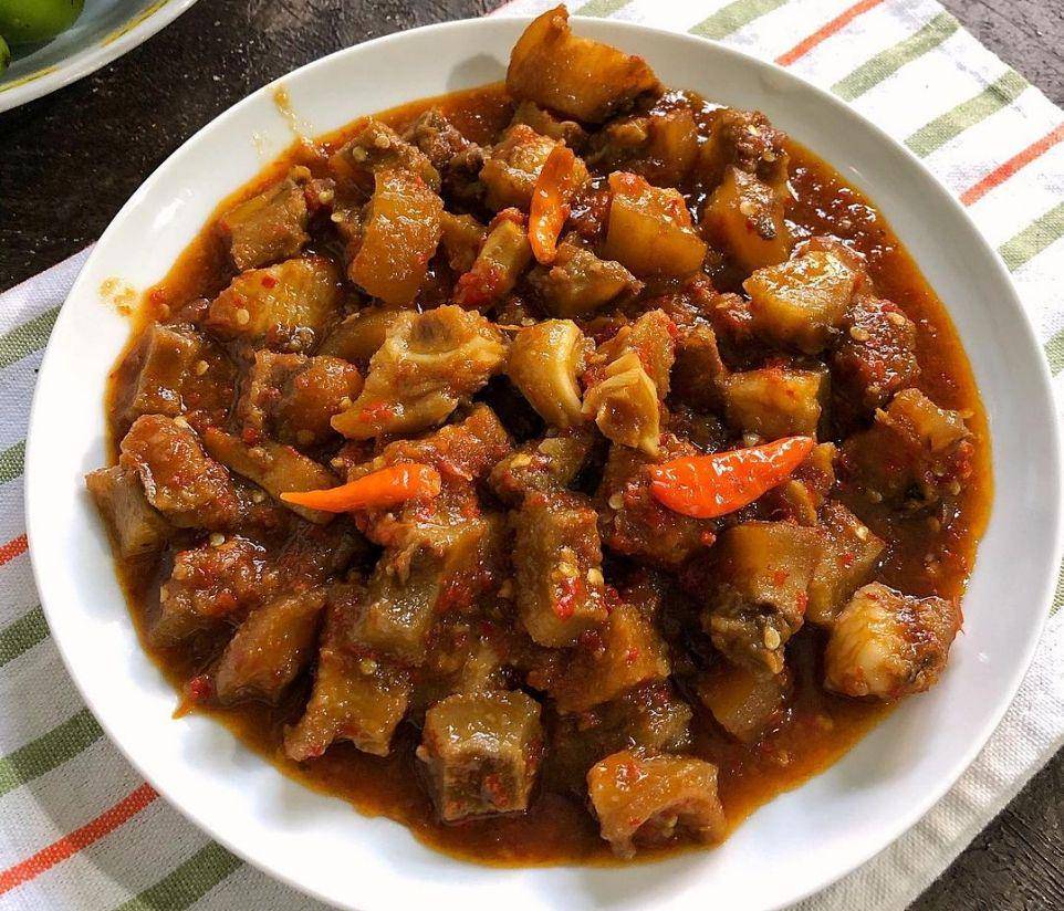 kikil mercon (instagram.com/dapur_mamaalba)