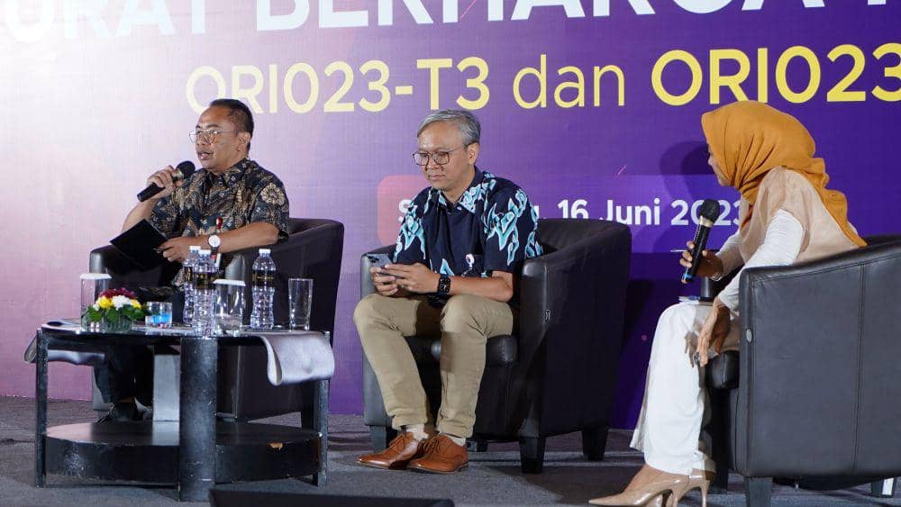 Kantor OJK Regional 3 Jateng dan DIY menyelenggarakan acara “Edukasi dan Sosialisasi Surat Berharga Negara” di Kota Semarang, Jumat (16/6/2023). (dok. OJK)