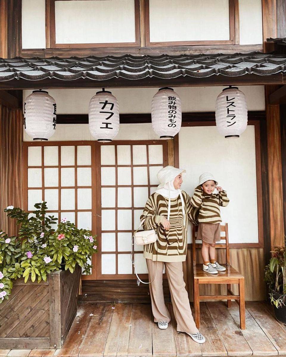 referensi knitwear outfit ala selebgram Joyagh (instagram.com/joyagh)