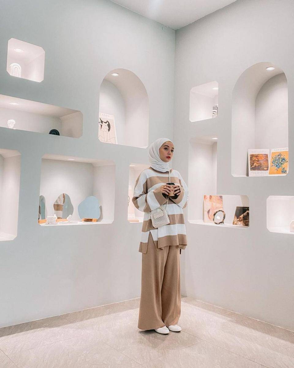 referensi knitwear outfit ala selebgram Joyagh (instagram.com/joyagh)