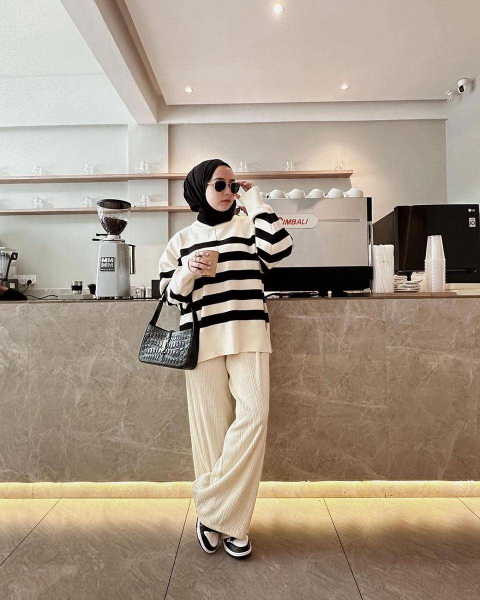 referensi knitwear outfit ala selebgram Joyagh (instagram.com/joyagh)