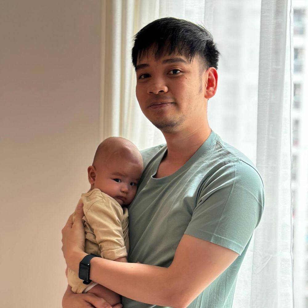 Potret David Gadgetin dan anak (Instagram.com/gadgetins)