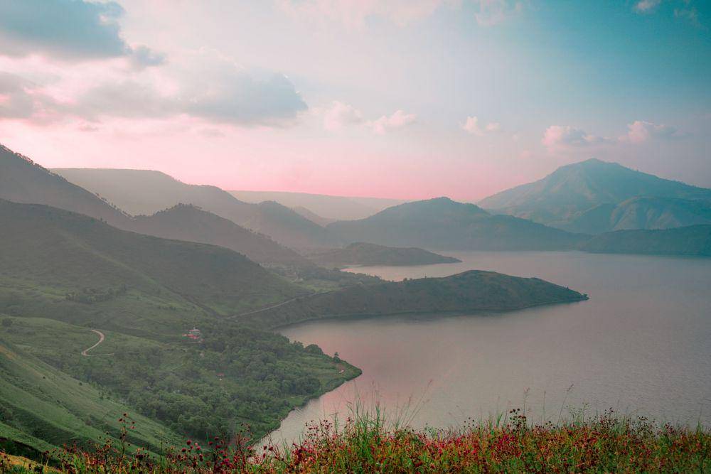 Pemandangan Pulau Samosir (Unsplash.com/supardi sinaga)