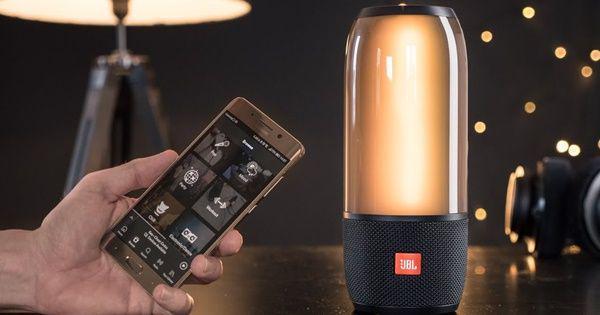 5 Rekomendasi Speaker Bluetooth dengan Lampu RGB, Cool!