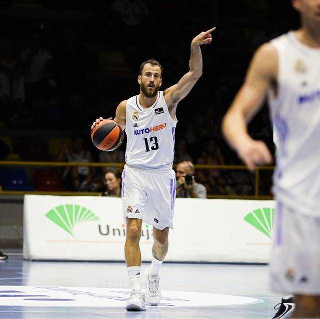 Sergio Rodriguez saat berseragam Real Madrid Baloncesto. (instagram.com/sergiorodriguezoficial)