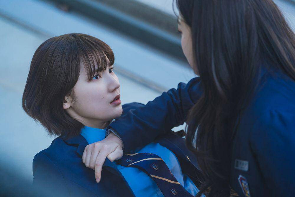 Lee Eun Saem dan Kim Ye Rim (dok. tvN Asia/Cheongdam International High School)