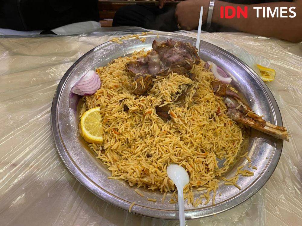 Nasi Bukhari di Madinah (IDN Times/Sunariyah)