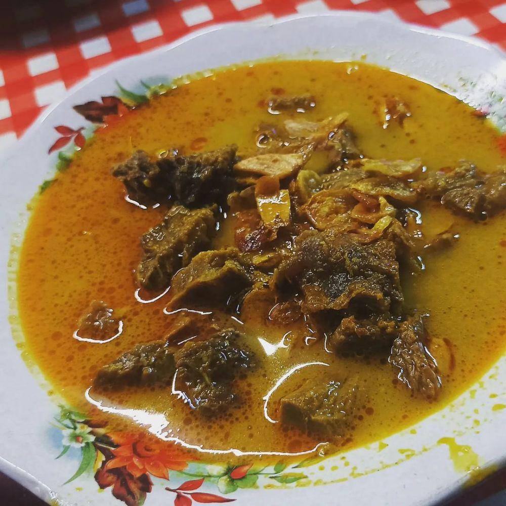 gule (instagram.com/satriadhawantara)