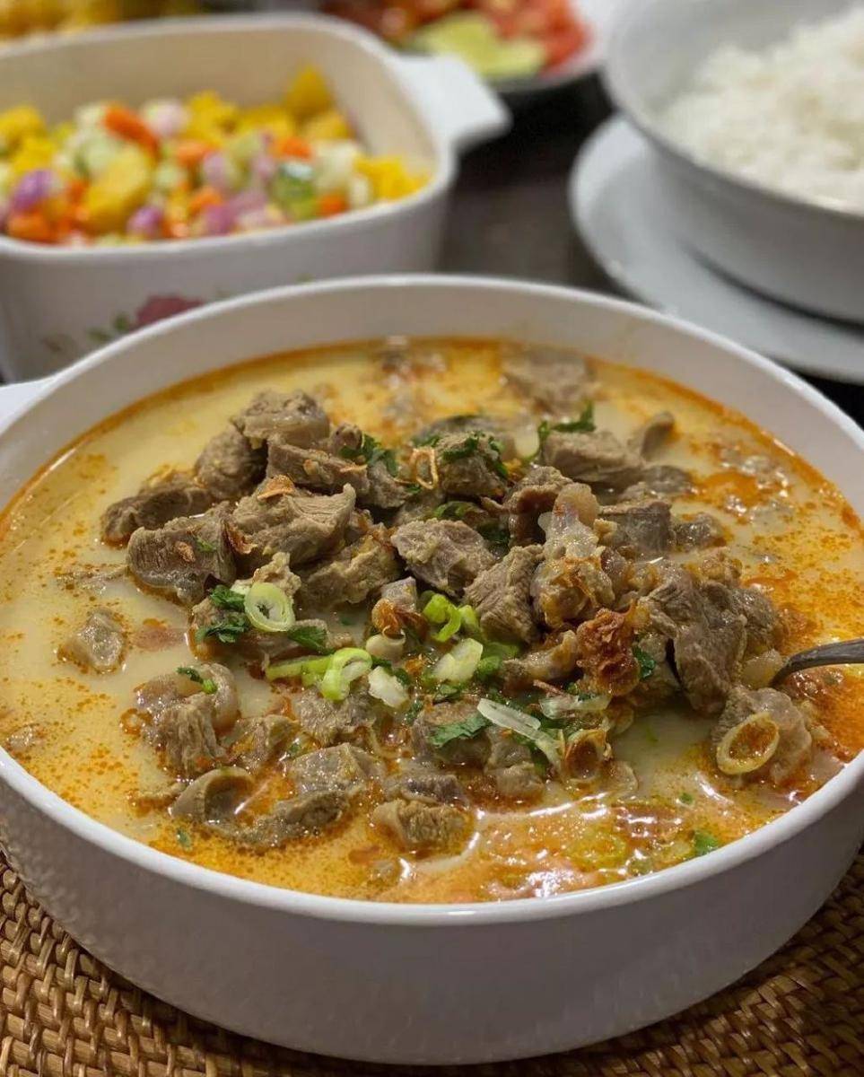 soto betawi (instagram.com/lilik_indrayani_81)