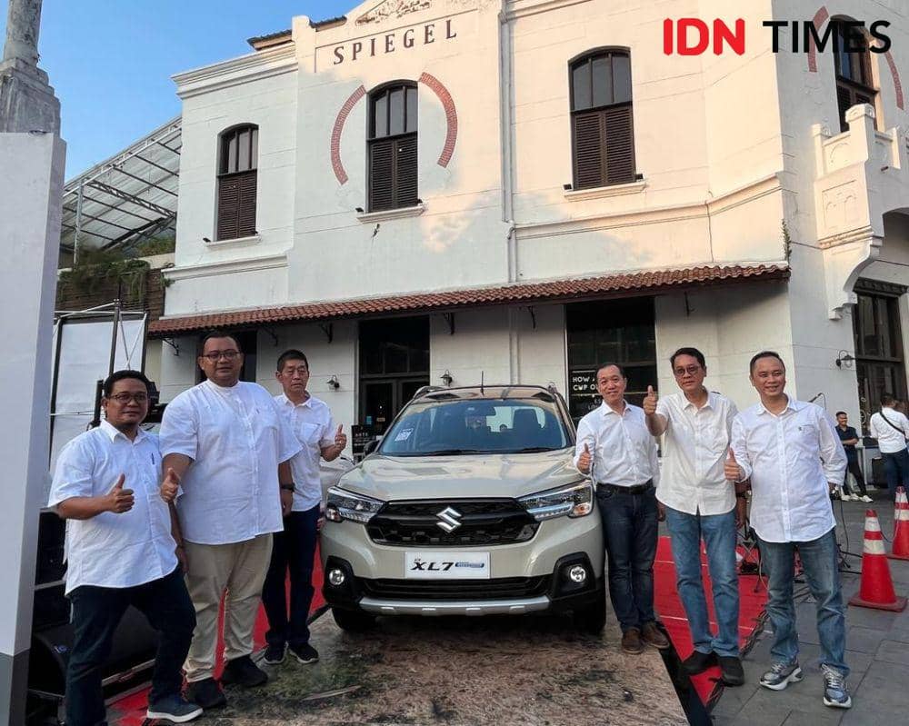 Peluncuran Suzuki New XL7 Hybrid di Kawasan Kota Lama Semarang, Sabtu (17/6/2023). (IDN Times/Anggun Puspitoningrum)