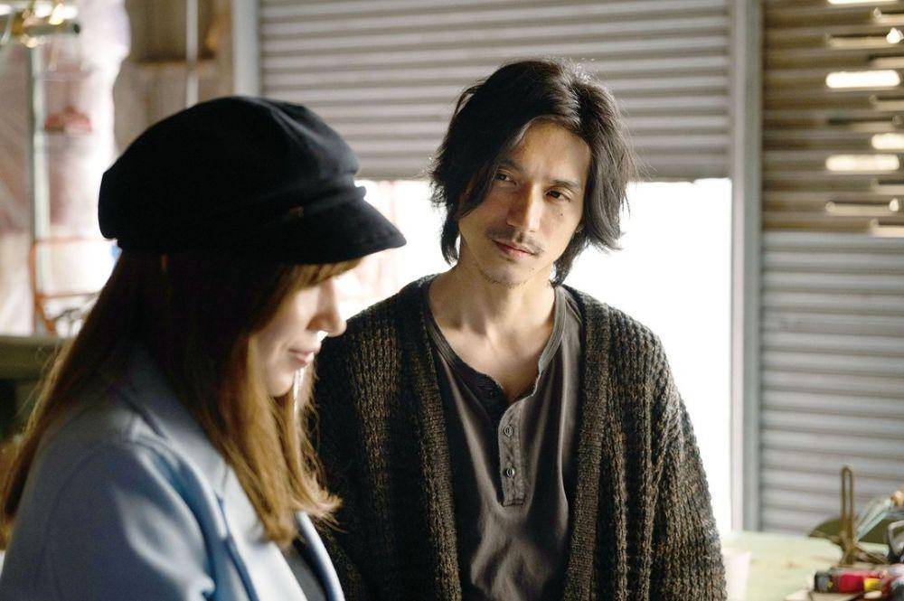 still cut dorama Let's Get Divorced (instagram.com/netflixjp)