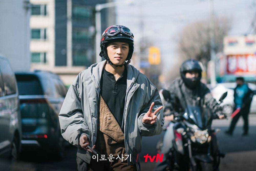 potret pemain drama Delightfully Deceitful di balik layar (instagram.com/tvn_drama)