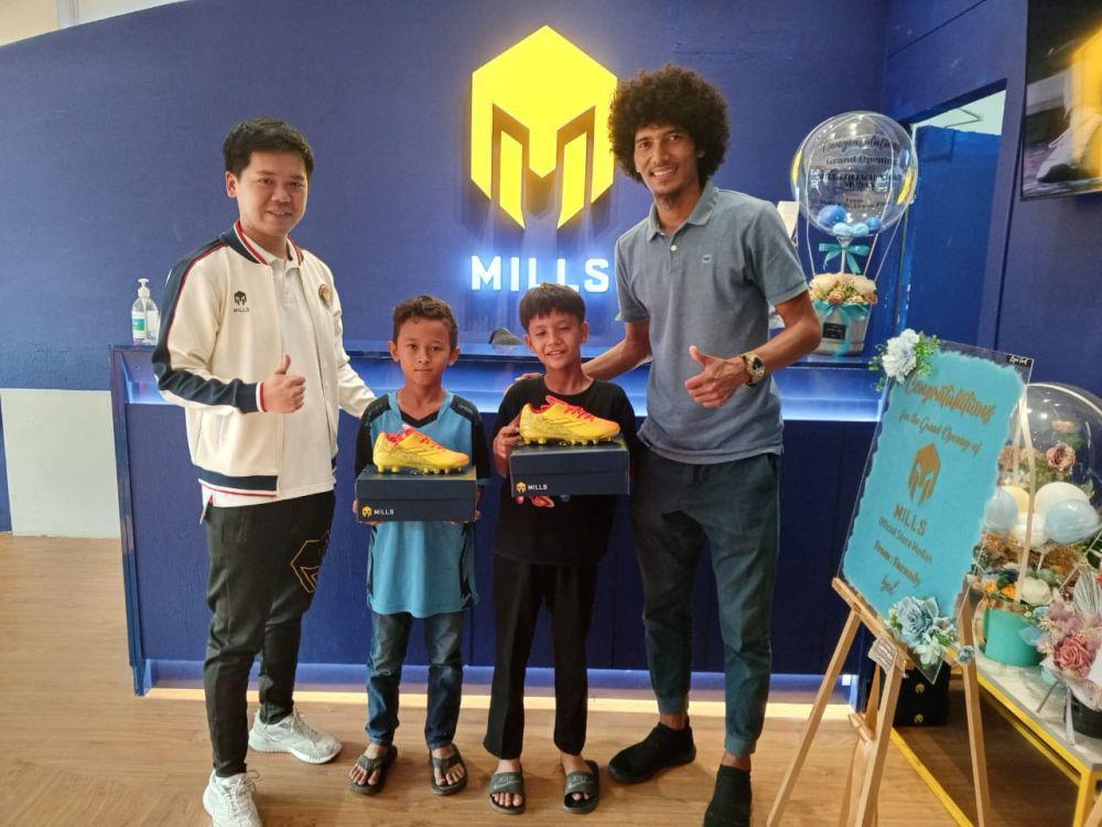 Ijeck Bantu 2 Penggawa Cilik Tandem Putra ke Kompetisi SSB Nasional