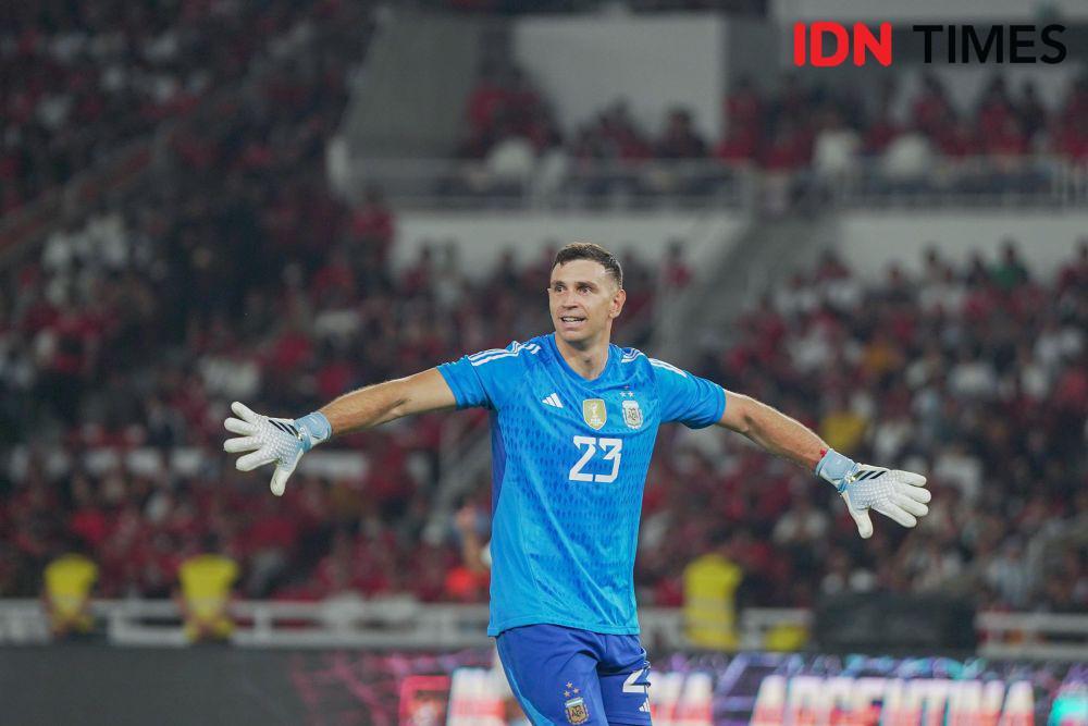 Martinez Dibully Fans di Penghargaan Ballon d'Or Gegara Mbappe