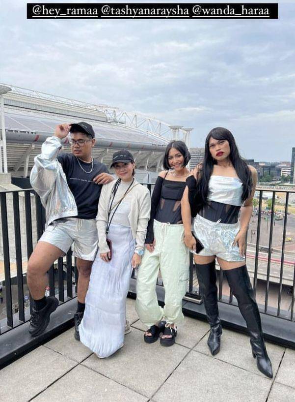 potret Caca Tengker nonton konser Beyonce (Instagram.com/cacatengker)