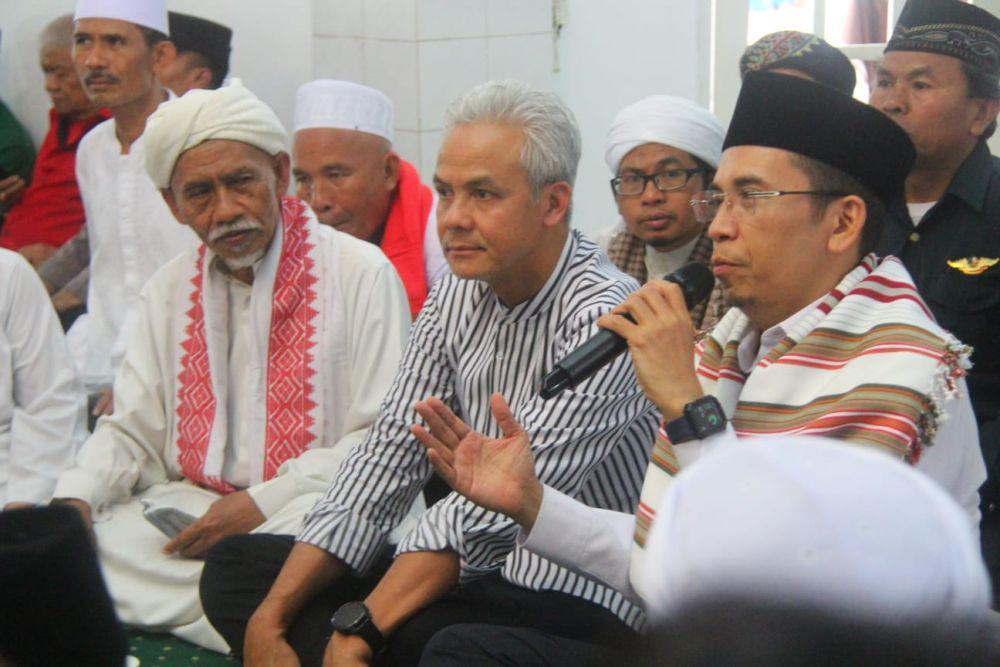 Apel Pemenangan Ganjar, TGB Hadir di Tengah Kerumunan Massa PDIP