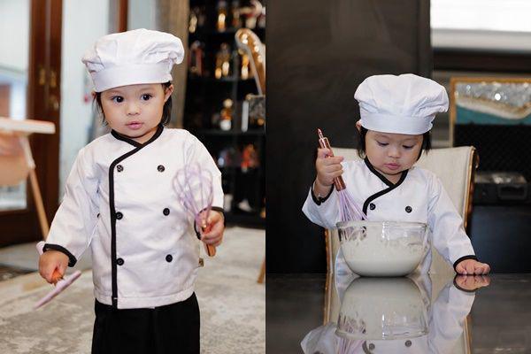 8 Potret Gemas Ameena Jadi Chef Cilik, Jago Bikin Pancake!