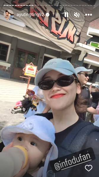 momen Ayu Ting Ting dan keluarga liburan di Dufan (instagram.com/ayutingting92)